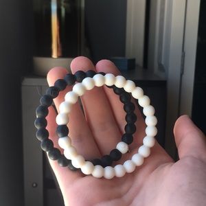 Black& White Lokai